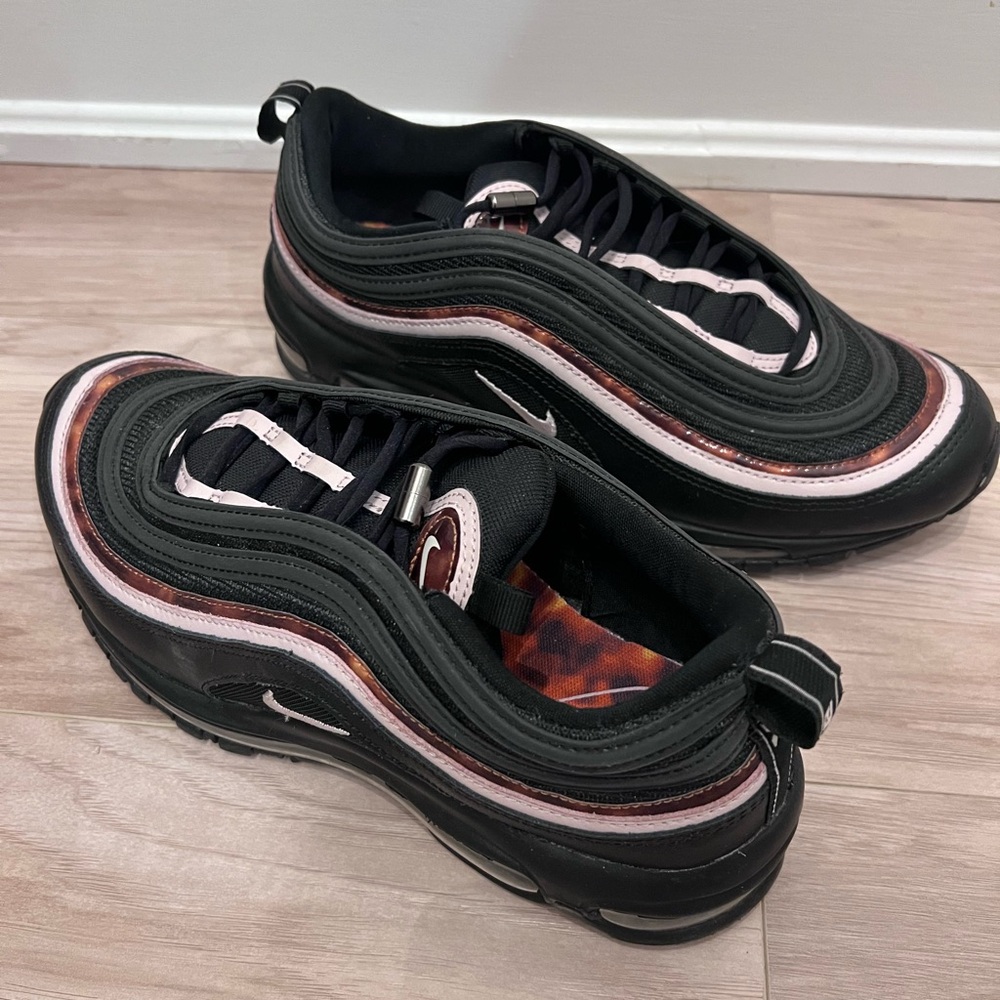 Nike Air Max 97 Black and Pink sneakers
